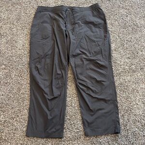 L.L. Bean Men’s Cresta Hiking Pants Comfort Waist Standard Size 2XL X 30”